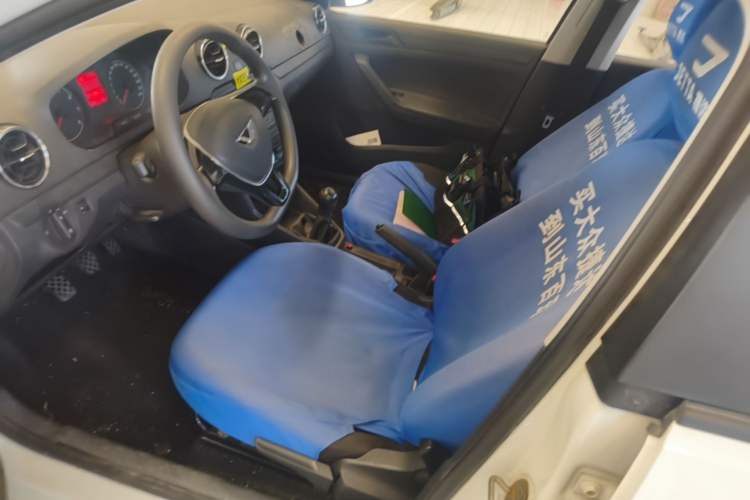 Used Jetta VA3 2019 1.5L Manual Entry-Level Version Left Front Seat