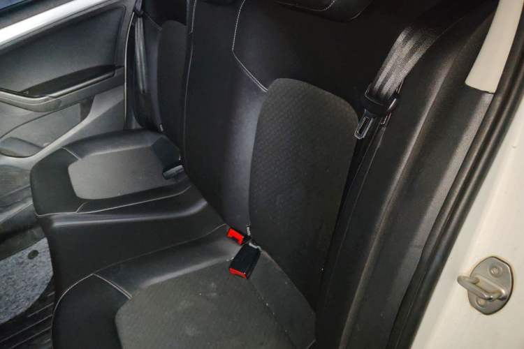 Used Jetta VA3 2019 1.5L Automatic Enjoyment Edition Left Rear Seat