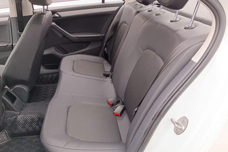Used Jetta VA3 2019 1.5L Automatic Enjoyment Edition Left Rear Seat