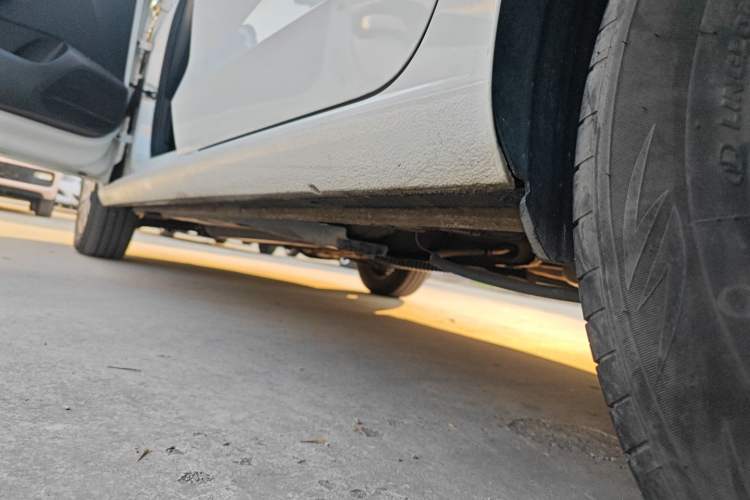 Used Jetta VA3 2019 1.5L Manual Entry-Level Version Left Side Sill
