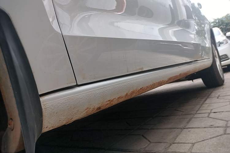 Used Jetta VA3 2019 1.5L Manual Enjoyment Edition Left Side Sill