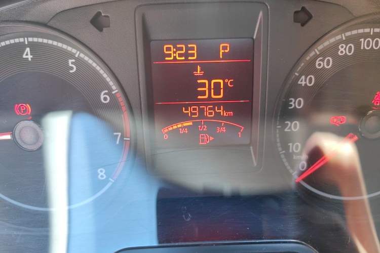 Used Jetta VA3 2019 1.5L Automatic Enjoyment Edition Odometer Close Up