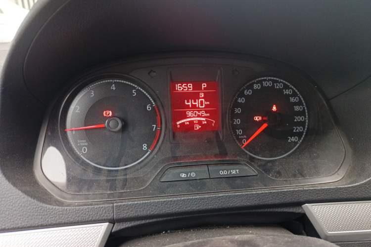 Used Jetta VA3 2019 1.5L Automatic Enjoyment Edition Odometer Close Up