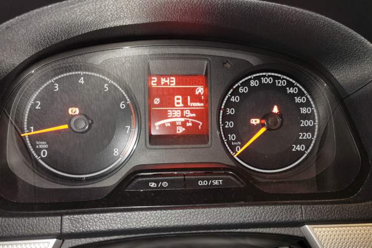 Used Jetta VA3 2019 1.5L Manual Enjoyment Edition Odometer Close Up