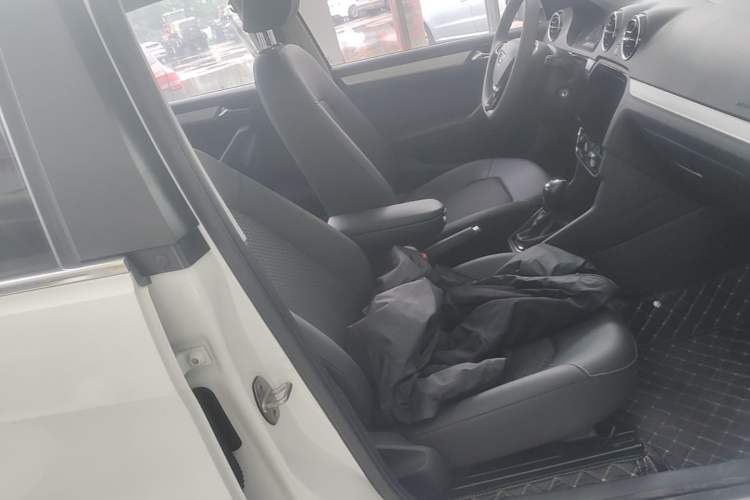 Used Jetta VA3 2019 1.5L Automatic Enjoyment Edition Right Front Seat