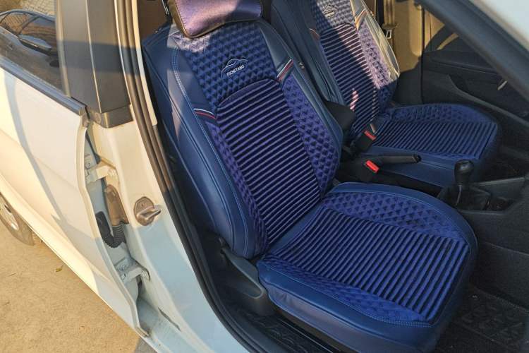Used Jetta VA3 2019 1.5L Manual Entry-Level Version Right Front Seat