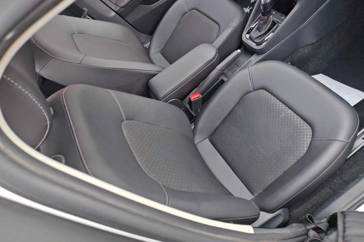 Used Jetta VA3 2019 1.5L Automatic Enjoyment Edition Right Front Seat