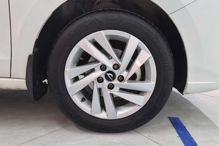 Used Jetta VA3 2019 1.5L Automatic Enjoyment Edition Right Front Wheel Hub