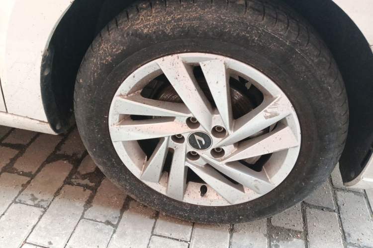 Used Jetta VA3 2019 1.5L Manual Enjoyment Edition Right Front Wheel Hub