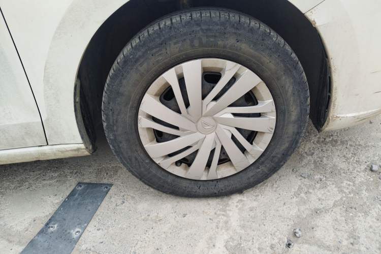 Used Jetta VA3 2019 1.5L Manual Entry-Level Version Right Front Wheel Hub