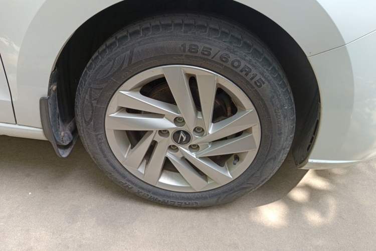 Used Jetta VA3 2019 1.5L Automatic Enjoyment Edition Right Front Wheel Hub