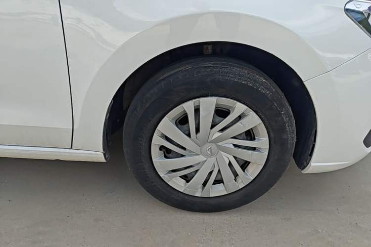 Used Jetta VA3 2019 1.5L Manual Entry-Level Version Right Front Wheel Hub