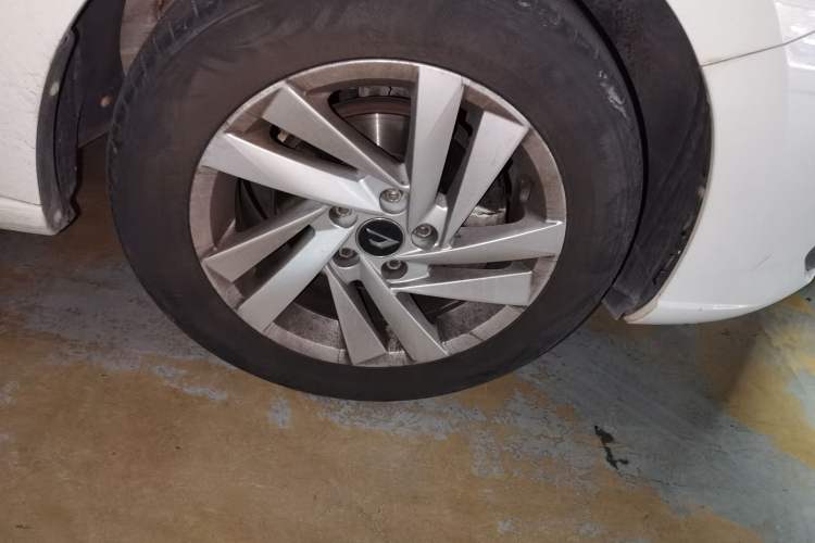 Used Jetta VA3 2019 1.5L Manual Enjoyment Edition Right Front Wheel Hub