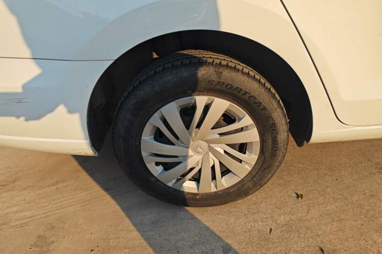 Used Jetta VA3 2019 1.5L Manual Entry-Level Version Right Rear Wheel Hub