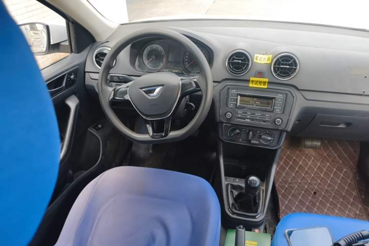 Used Jetta VA3 2019 1.5L Manual Entry-Level Version Steering Wheel