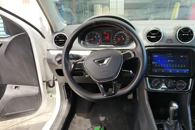 Used Jetta VA3 2019 1.5L Automatic Enjoyment Edition Steering Wheel