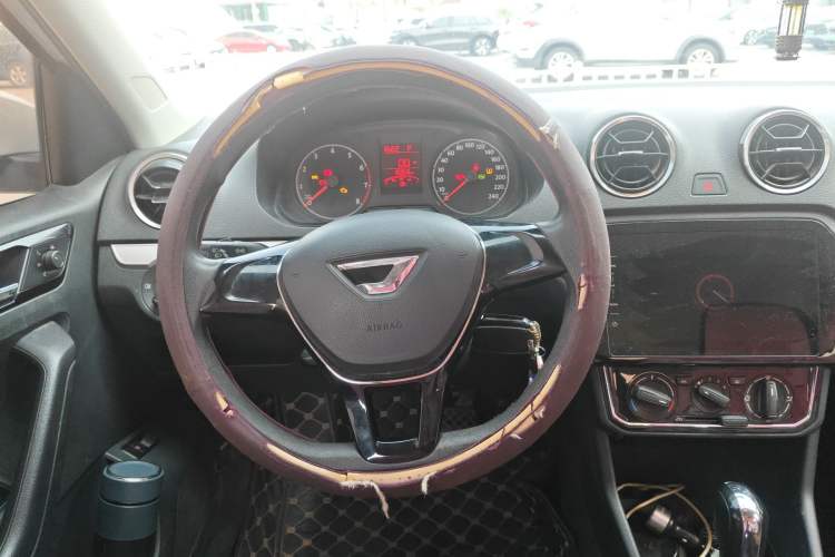 Used Jetta VA3 2019 1.5L Automatic Enjoyment Edition Steering Wheel