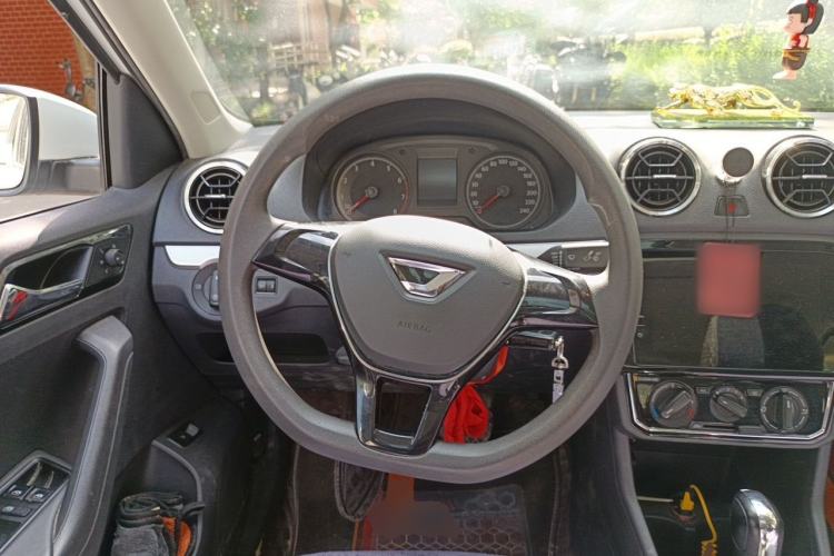 Used Jetta VA3 2019 1.5L Automatic Enjoyment Edition Steering Wheel