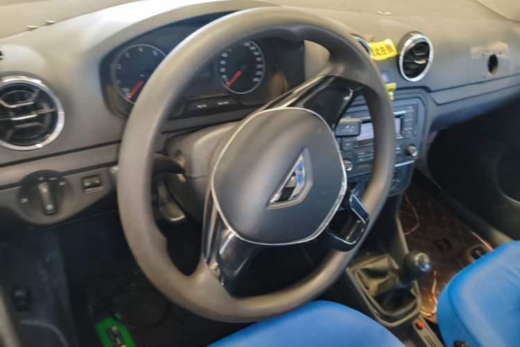 Used Jetta VA3 2019 1.5L Manual Entry-Level Version Steering Wheel
