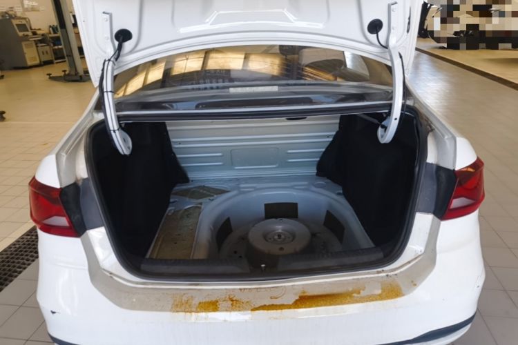 Used Jetta VA3 2019 1.5L Manual Entry-Level Version Trunk