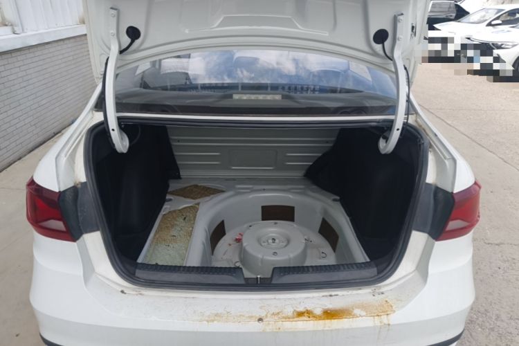 Used Jetta VA3 2019 1.5L Manual Entry-Level Version Trunk