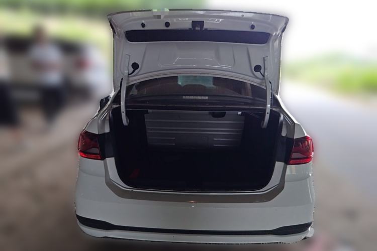 Used Jetta VA3 2019 1.5L Manual Entry-Level Version Trunk