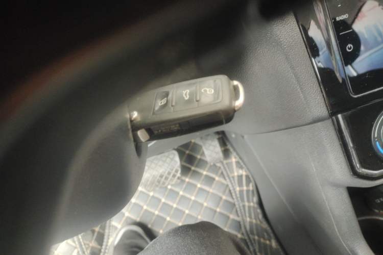Used Jetta VA3 2019 1.5L Automatic Enjoyment Edition Vehicle Key