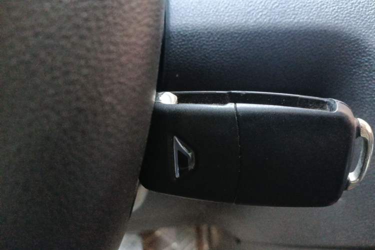 Used Jetta VA3 2019 1.5L Manual Enjoyment Edition Vehicle Key