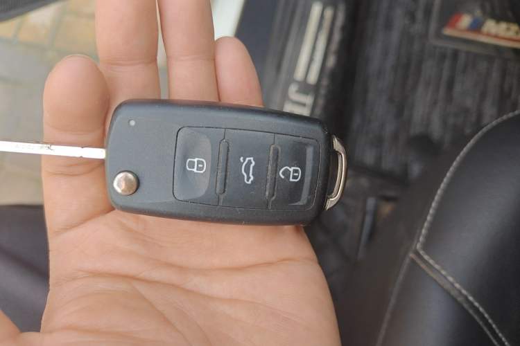 Used Jetta VA3 2019 1.5L Manual Enjoyment Edition Vehicle Key