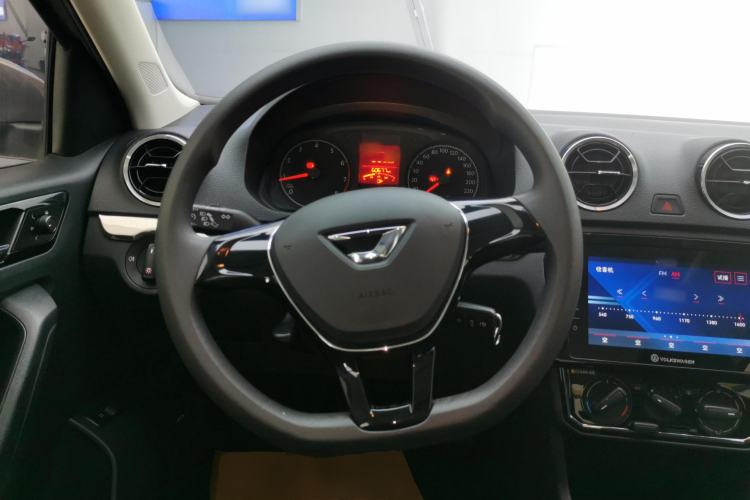 Used Jetta VA3 2019 1.5L Manual Enjoyment Edition Steering Wheel