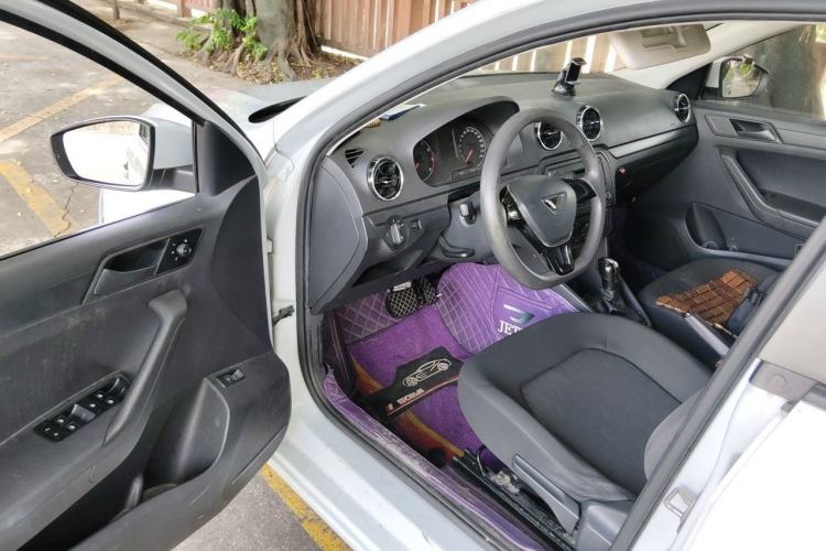 Used Jetta VA3 2020 1.5L Automatic "Upward Life" Edition Driver Seat