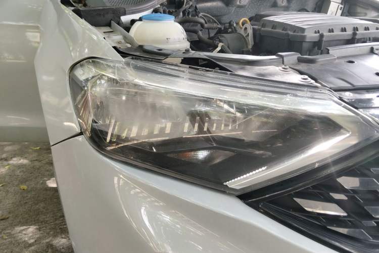Used Jetta VA3 2020 1.5L Automatic "Upward Life" Edition Right Front Headlight