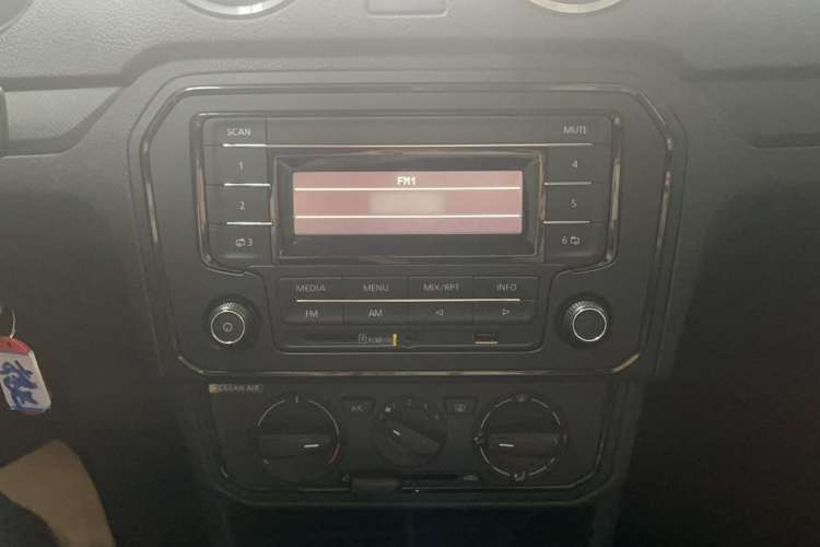 Used Jetta VA3 2020 1.5L Automatic "Upward Life" Edition Audio And AC Panel