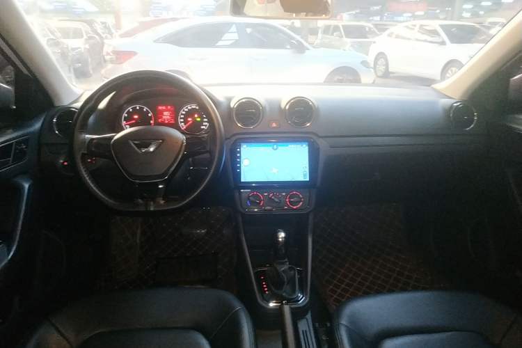 Used Jetta VA3 2020 1.5L Automatic "Upward Life" Edition Center Console