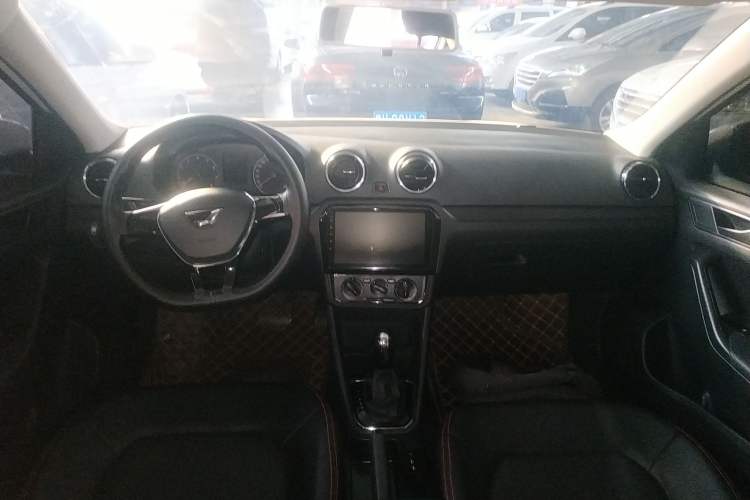 Used Jetta VA3 2020 1.5L Automatic "Upward Life" Edition Center Console