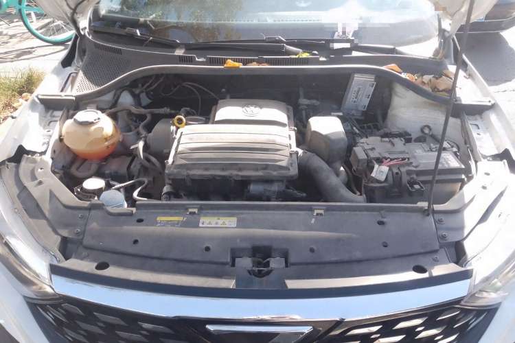 Used Jetta VA3 2020 1.5L Automatic "Upward Life" Edition Engine Bay