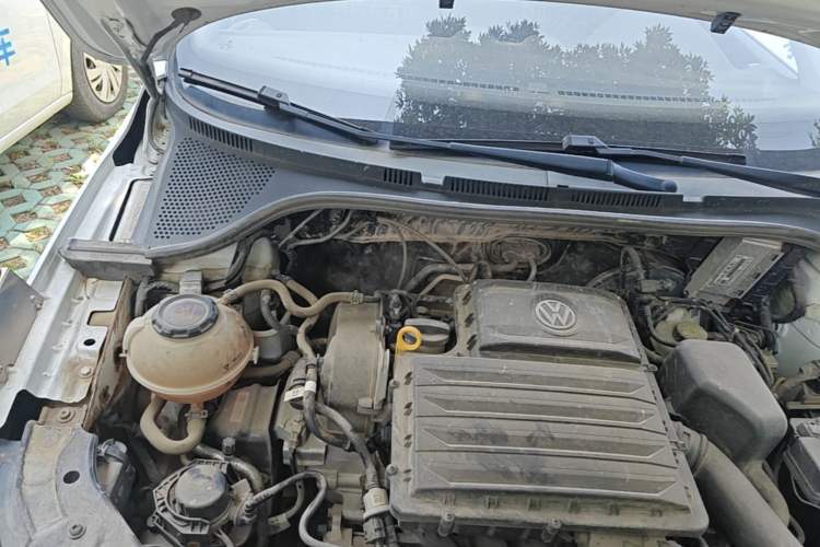 Used Jetta VA3 2020 1.5L Automatic "Upward Life" Edition Engine Bay Right