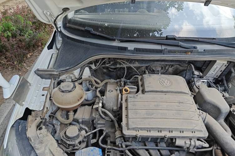 Used Jetta VA3 2020 1.5L Automatic "Upward Life" Edition Engine Bay Right