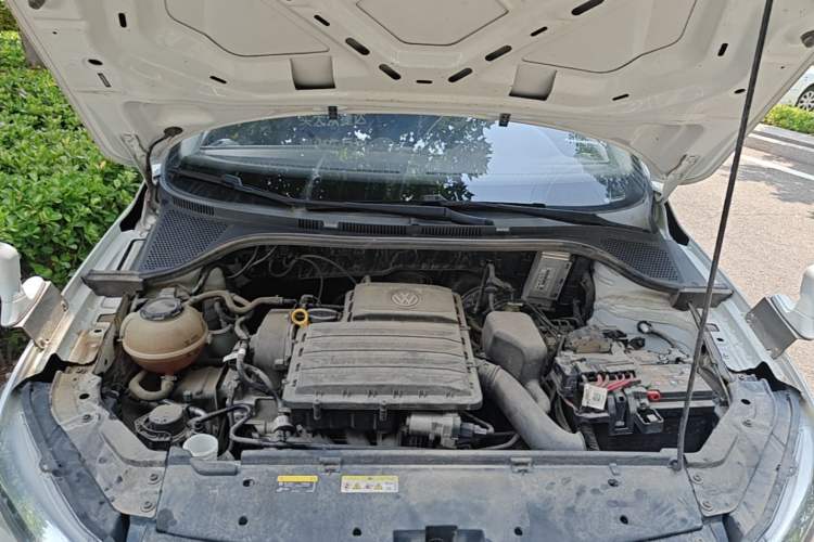 Used Jetta VA3 2020 1.5L Automatic "Upward Life" Edition Engine Bay