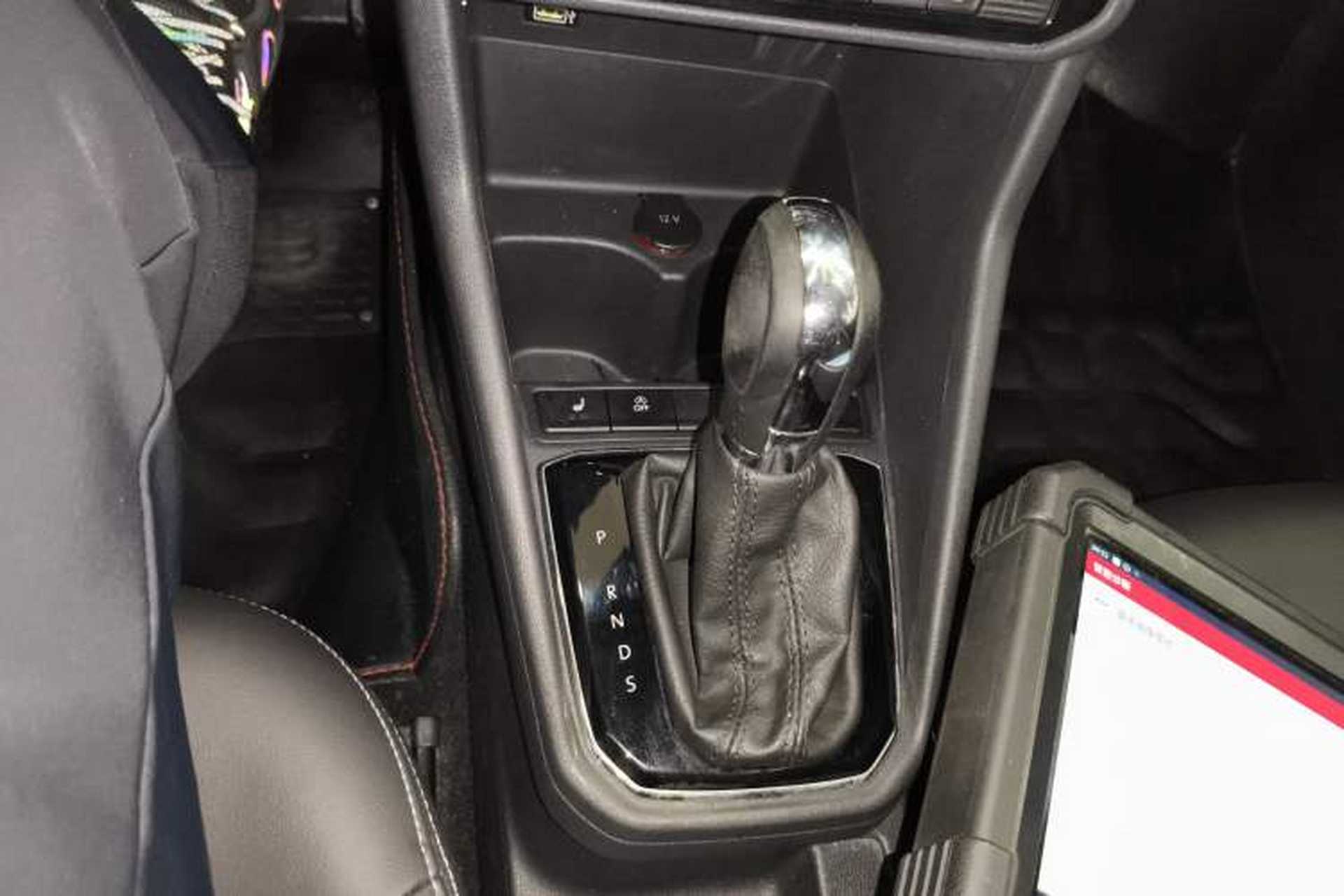 Used Jetta VA3 2020 1.5L Automatic "Upward Life" Edition Gear Lever