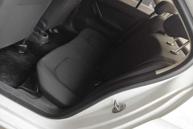 Used Jetta VA3 2020 1.5L Automatic "Upward Life" Edition Interior 7
