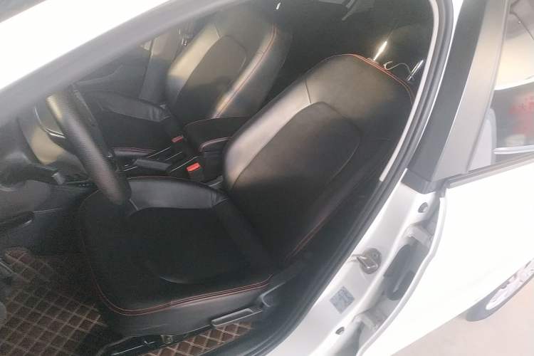 Used Jetta VA3 2020 1.5L Automatic "Upward Life" Edition Left Front Seat