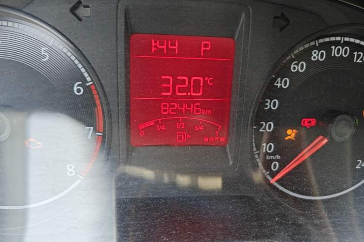 Used Jetta VA3 2020 1.5L Automatic "Upward Life" Edition Odometer Close Up