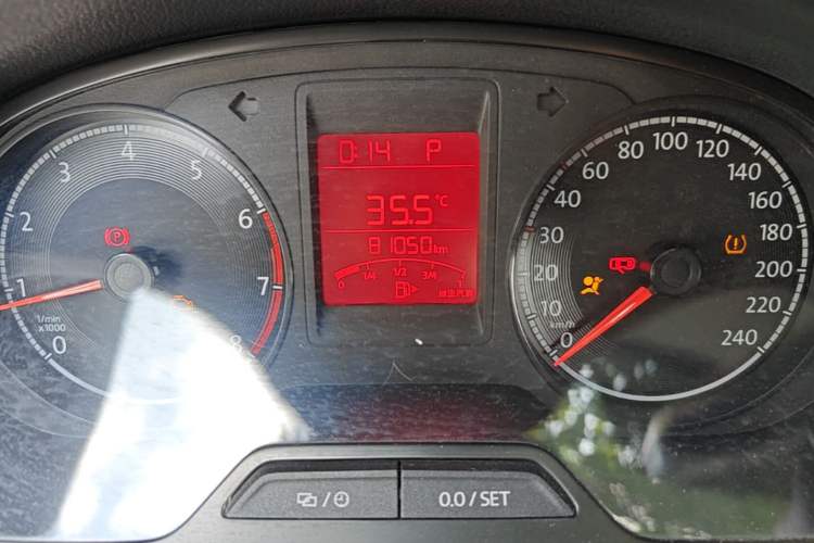 Used Jetta VA3 2020 1.5L Automatic "Upward Life" Edition Odometer Close Up