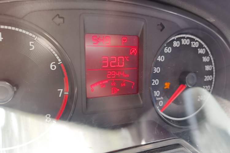 Used Jetta VA3 2020 1.5L Automatic "Upward Life" Edition Odometer Close Up