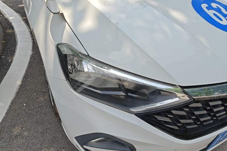 Used Jetta VA3 2020 1.5L Automatic "Upward Life" Edition Right Front Headlight