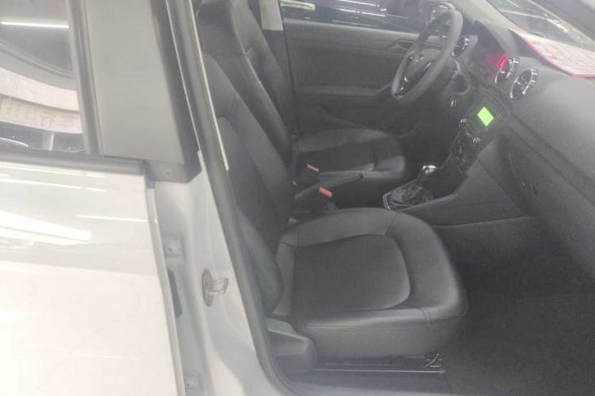 Used Jetta VA3 2020 1.5L Automatic "Upward Life" Edition Right Front Seat