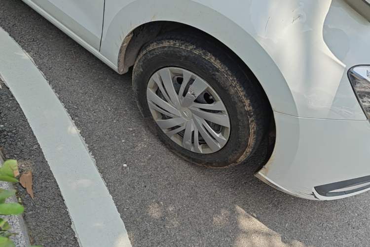 Used Jetta VA3 2020 1.5L Automatic "Upward Life" Edition Right Front Wheel Hub