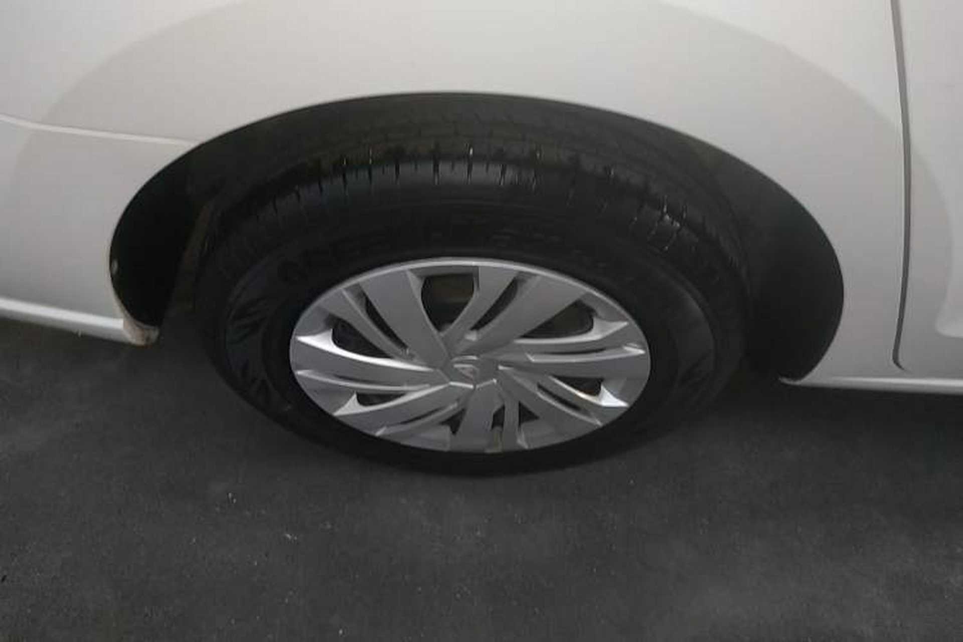 Used Jetta VA3 2020 1.5L Automatic "Upward Life" Edition Right Rear Wheel Hub