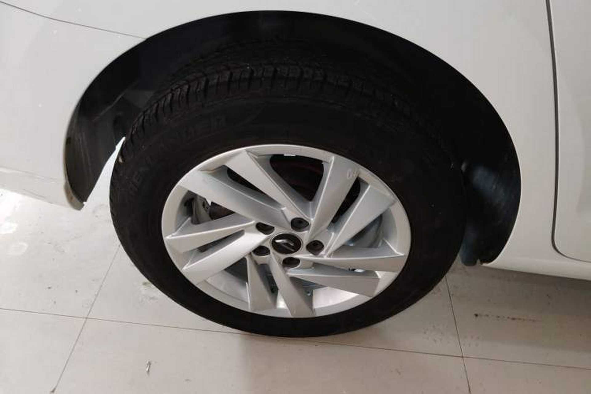 Used Jetta VA3 2020 1.5L Automatic "Upward Life" Edition Right Rear Wheel Hub